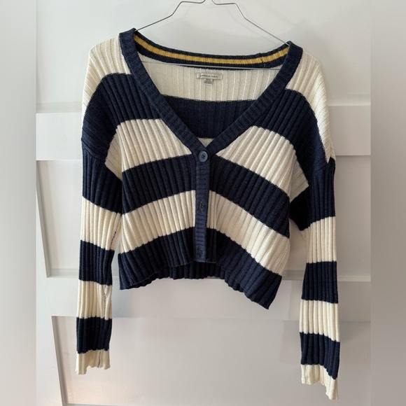 American Eagle Outfitters Tops - American Eagle striped blue and white sweater